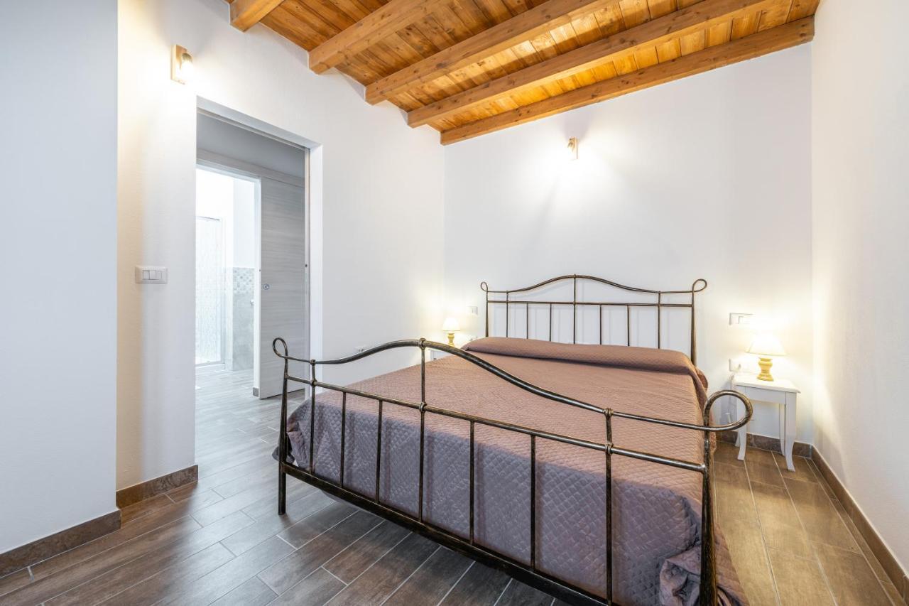 Casa Giovanna San Giovanni Suèrgiu Eksteriør bilde